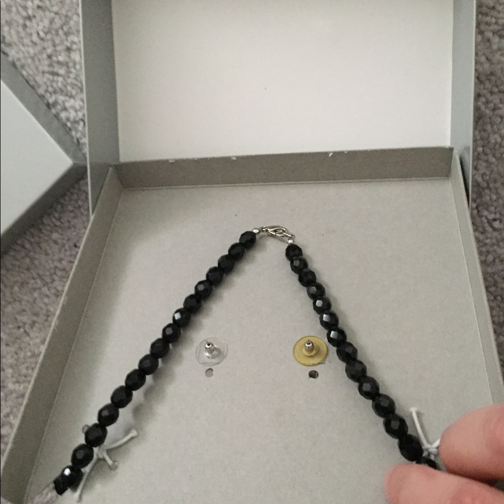 Symphony Necklace Earring Set - Picture 8 of 9